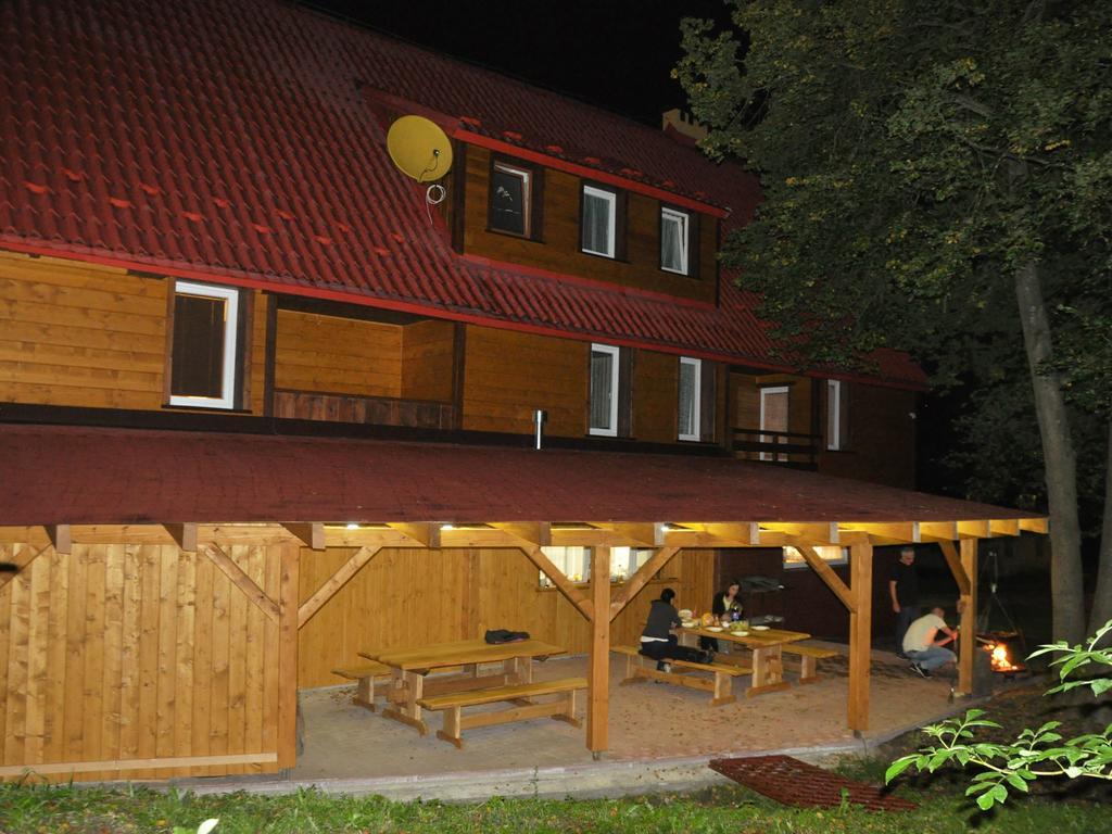 Dom Goscinny Jawor Czarnypotok Krynica Zdroj Exterior foto