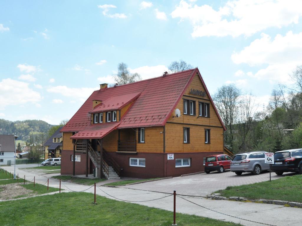 Dom Goscinny Jawor Czarnypotok Krynica Zdroj Exterior foto