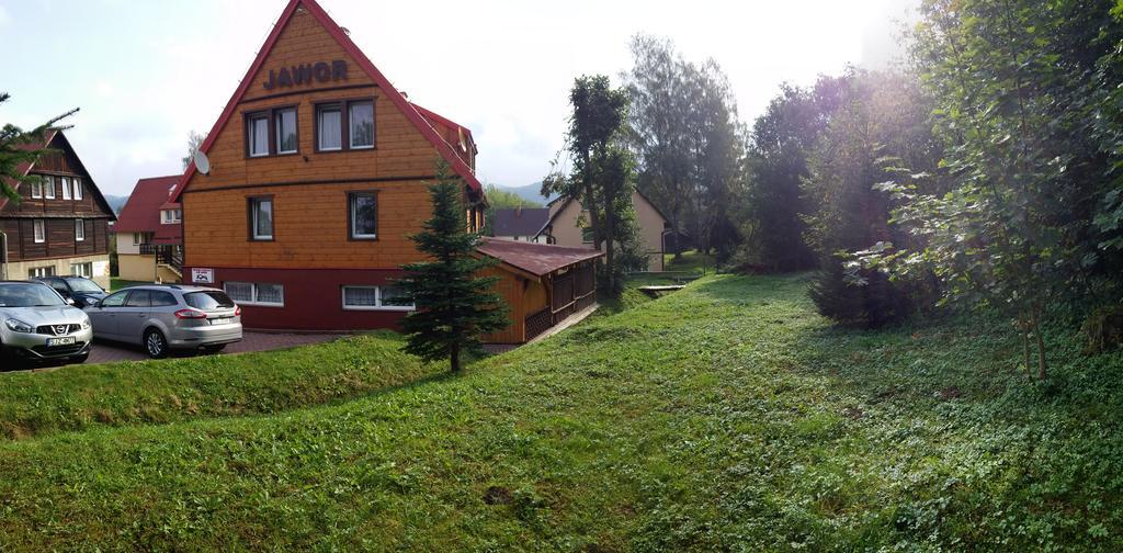 Dom Goscinny Jawor Czarnypotok Krynica Zdroj Exterior foto